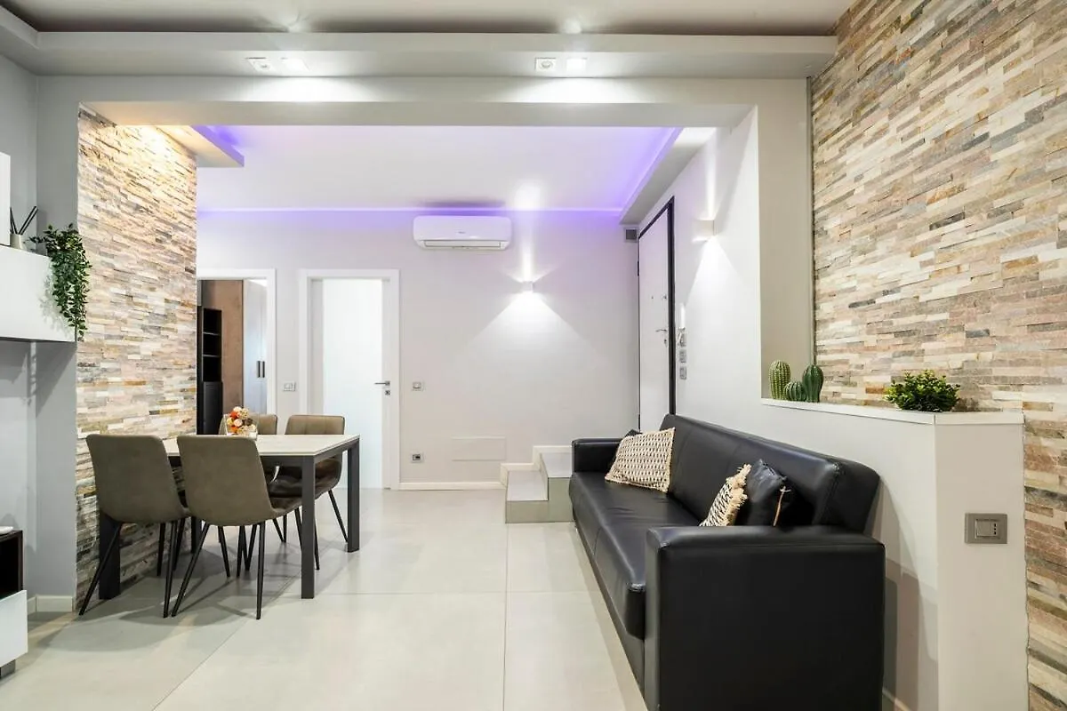 Daire New - 2 Min Metro Batoni - Luxury Apt Con Posto Auto Floransa İtalya